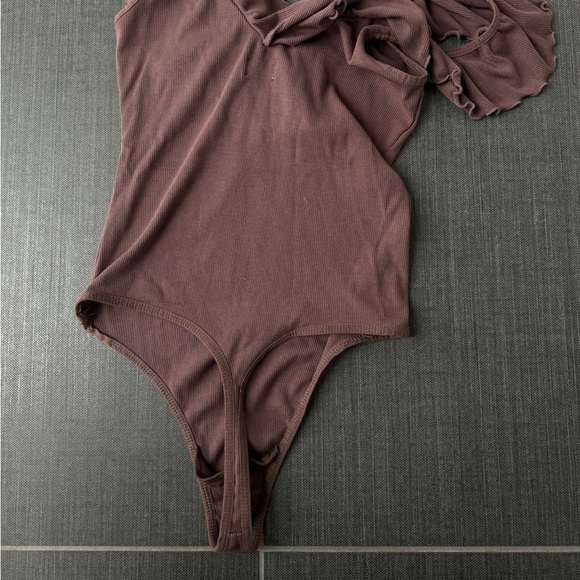 Wilfred bodysuit - small - Picture 3 of 4